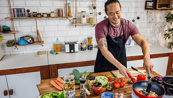 Man in the kitchen cooking